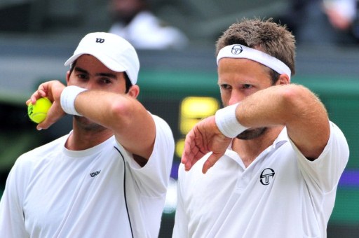 Lindstedt şi Tecău, în sferturi